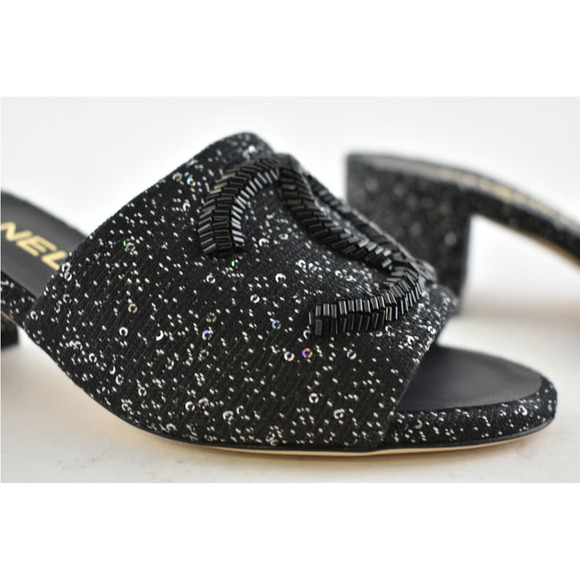 Chanel 19P Black White Fabric CC Logo Backless Slide Mule Sandal Block Heel 35 - Picture 3 of 12